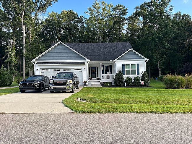 Photo of 44 Stratocastor Dr