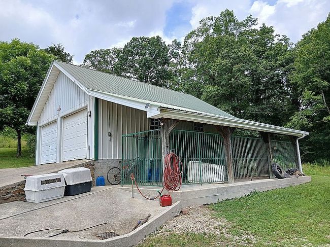 Image of 2451 Dog Trot Rd