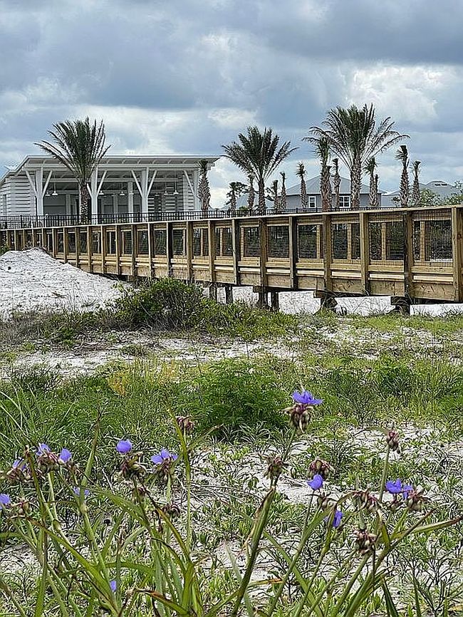 Image of 387 Sea Grv Way