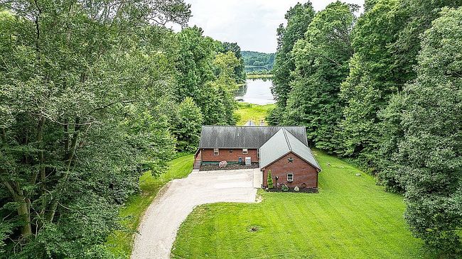 Photo of 5941 Jordan Village Rd, Poland, IN
