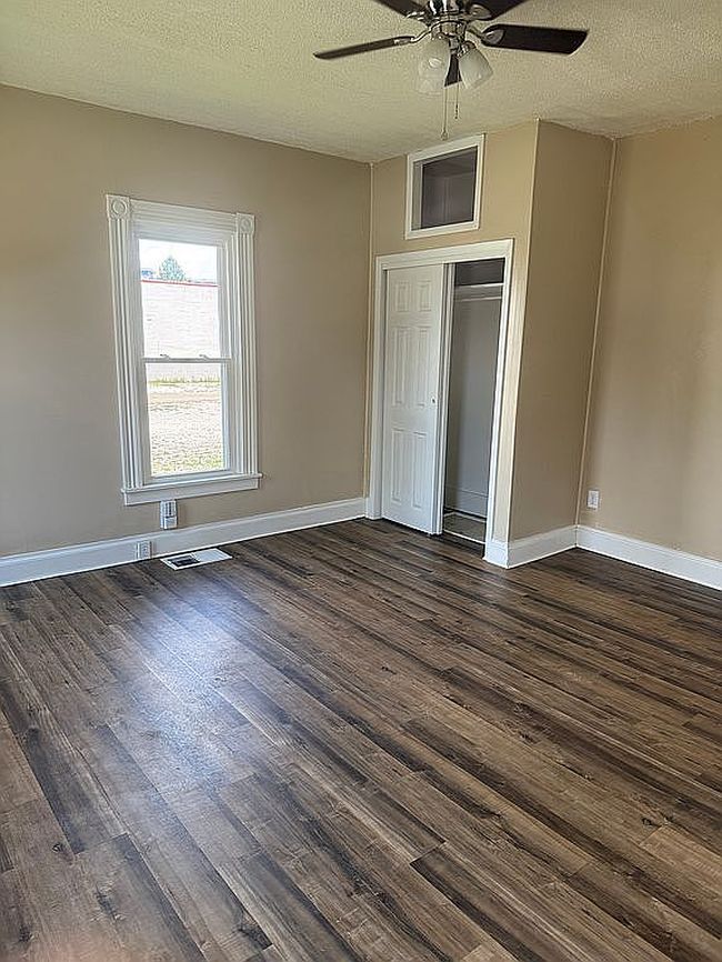 Photo of 135 S Elm St, Troy, OH