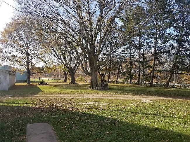 Image of 1307 Swan Lake Rd