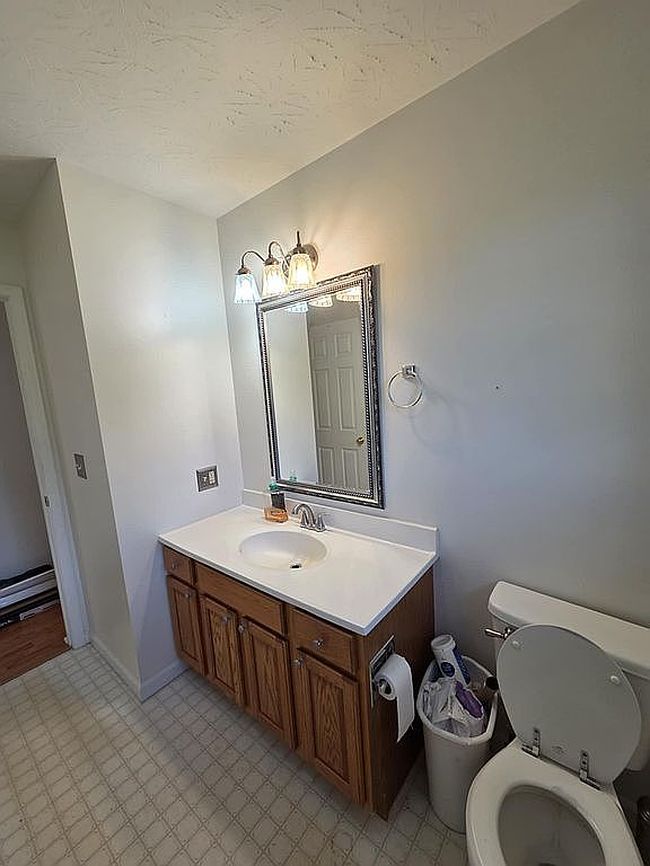 Additional photo 3 of property located at 15 Walker St