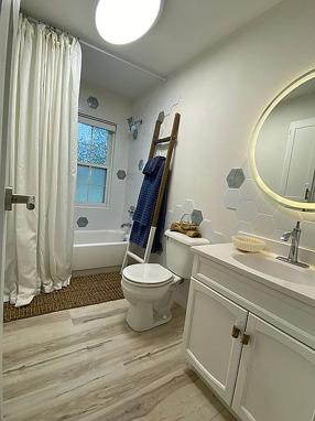 Preview of property located at 207 2nd Ave S