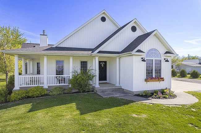 Image of 3041 Rhinestone Dr