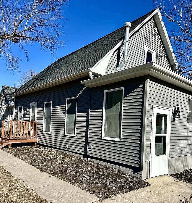 Image of 1148 N Columbia Ave