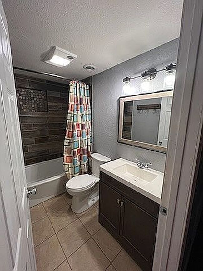 Photo of 403 E 9th St, Wright City, OK