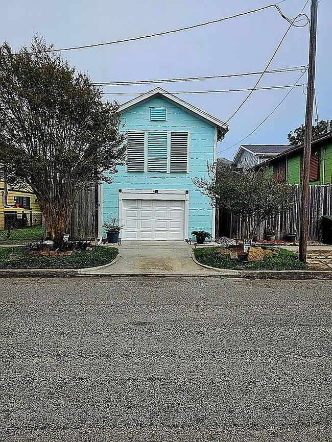 Preview of property located at 1818 40th St