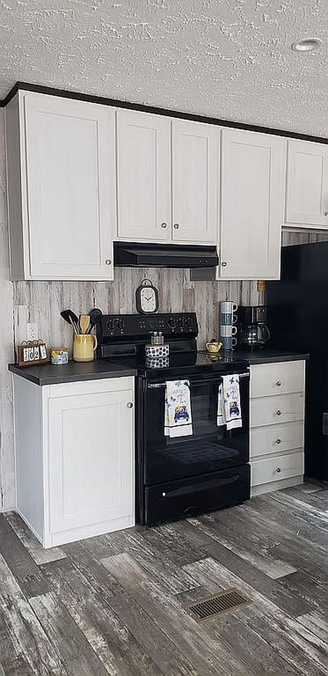 Image of 409 Melody Ln