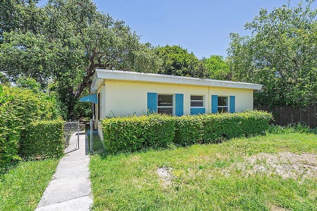 Photo of 3255 William Ave, Miami, FL