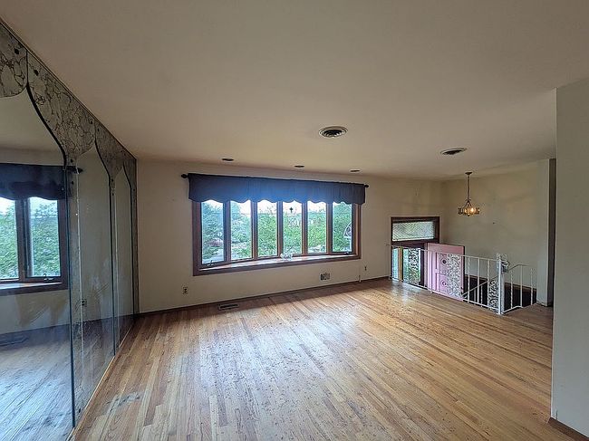 Photo of 955 Hylan Blvd, Staten Island, NY