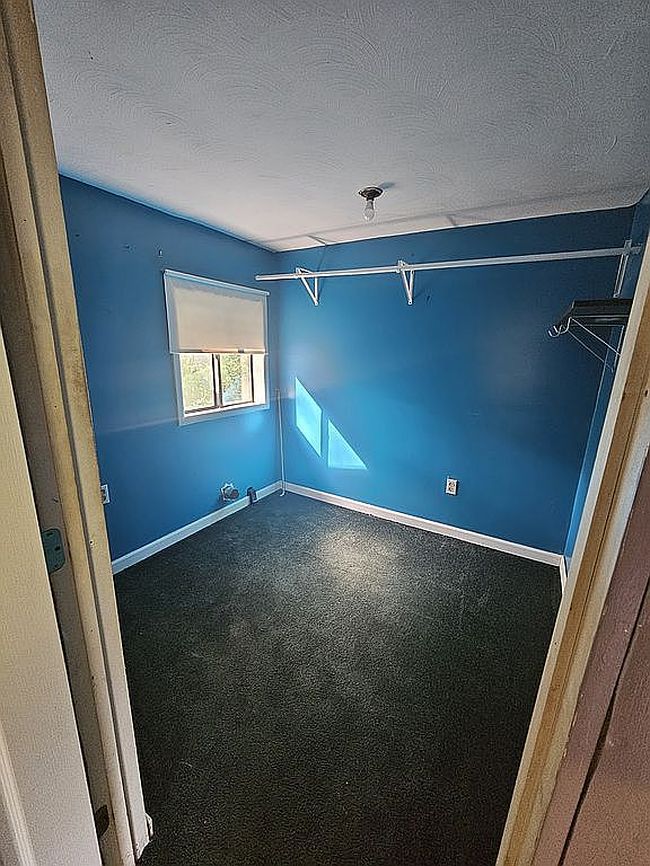 Photo of 1652 Rose Rdg, Olive Hill, KY
