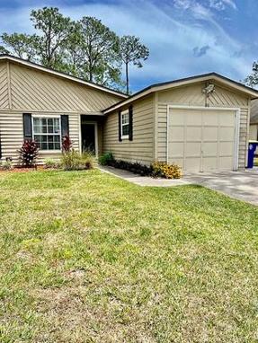 91 Naugatuck Dr, Jacksonville, FL