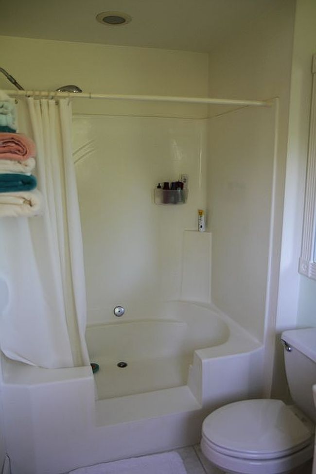 Photo of 750 W 100 S, Albion, IN