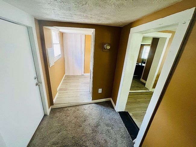 Photo of 356 E Lafayette Ave, Jacksonville, IL