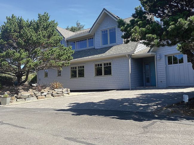 Photo of 25 Spouting Whale Ln