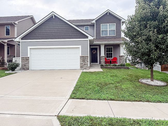 Photo of 109 Aspen Dr, Norwalk, IA