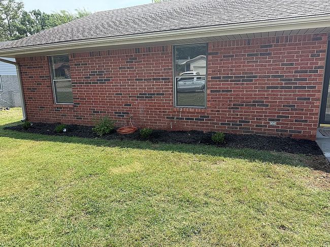 Photo of 1413 Cortez Ave, Coffeyville, KS