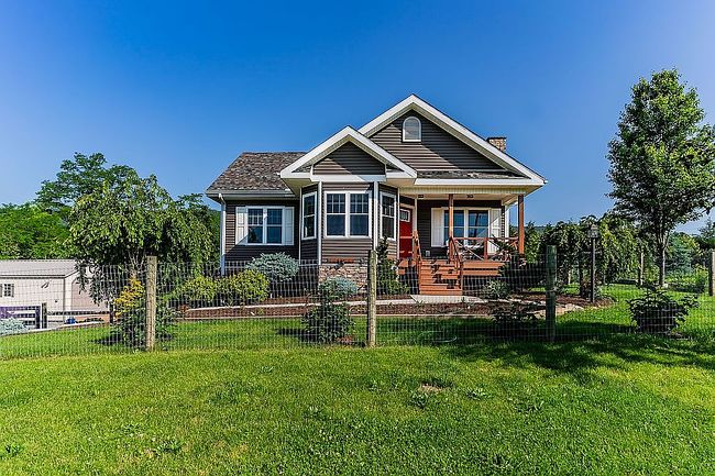 Image of 20177 Amberson Rd