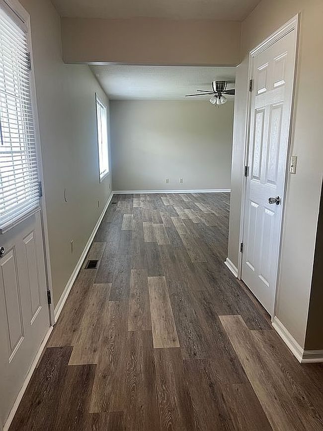 Photo of 328 W Jefferson St, Upland, IN
