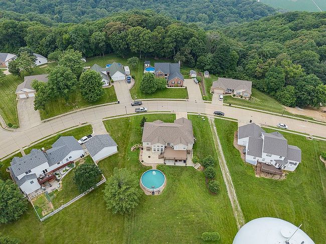 Photo of 227 W Woodland Rdg, Valmeyer, IL