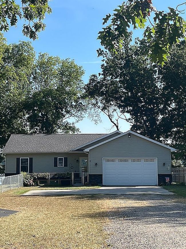 Photo of 58241 James Dr