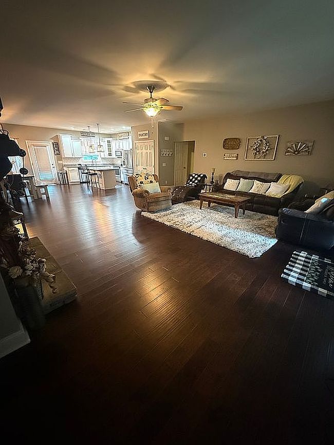 Photo of 1609 Rock House Rd, Greenwood, SC
