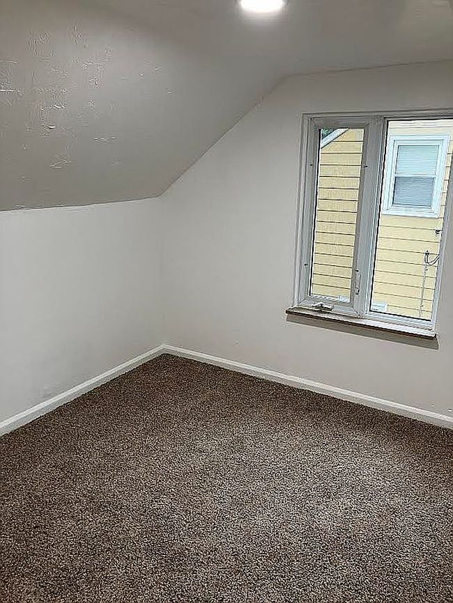 Photo of 2728 Castleton Ave, Toledo, OH
