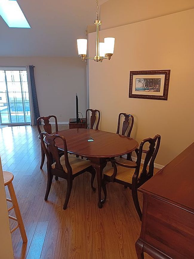 Image of 48 Lee Dr