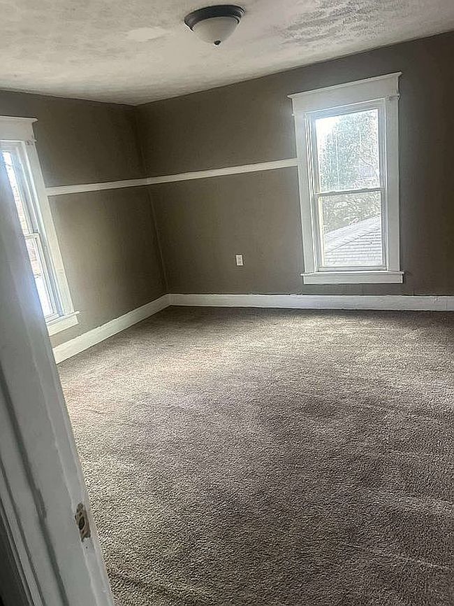 Photo of 2107 Pearl St, Middletown, OH