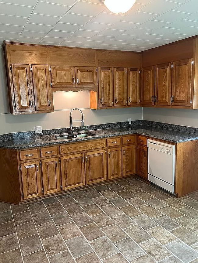 Photo of 1059 Old Charlotte Rd, Concord, NC