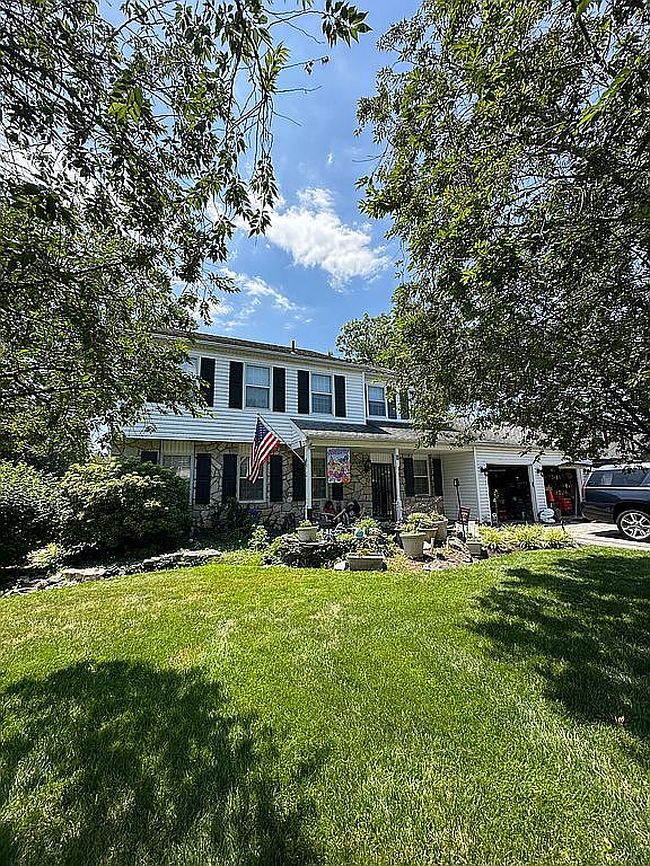 Photo of 1 Alberts Ct, Richboro, PA