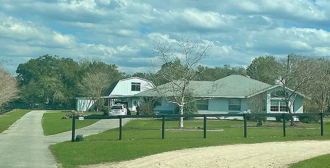Photo of 6935 Nw Highway 225A