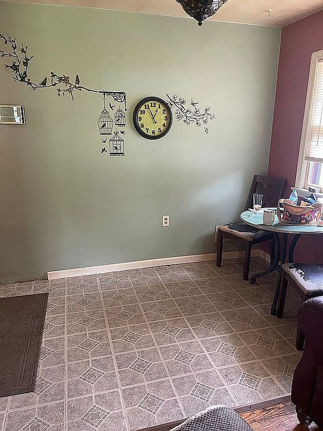 Additional photo 3 of property located at 9705 Mason Ln