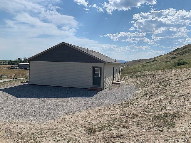 Photo of 471 Lower Deep Creek Rd, Townsend, MT
