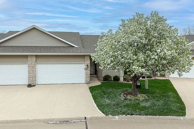Image of 1648 Greens Way Ct Ne