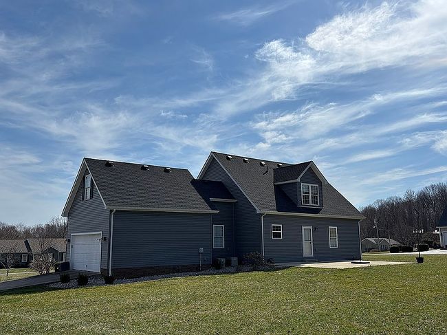 Image of 985 Woodhill Rd