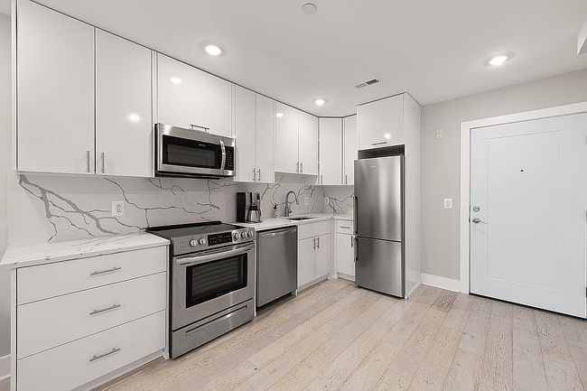 Photo of 1638 K St Ne #101, Washington, DC