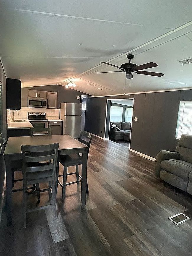 Image of 3010 N Deer Haven Point