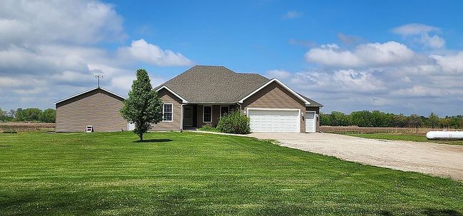 Photo of 22954 Mcguire Rd, Wilmington, IL
