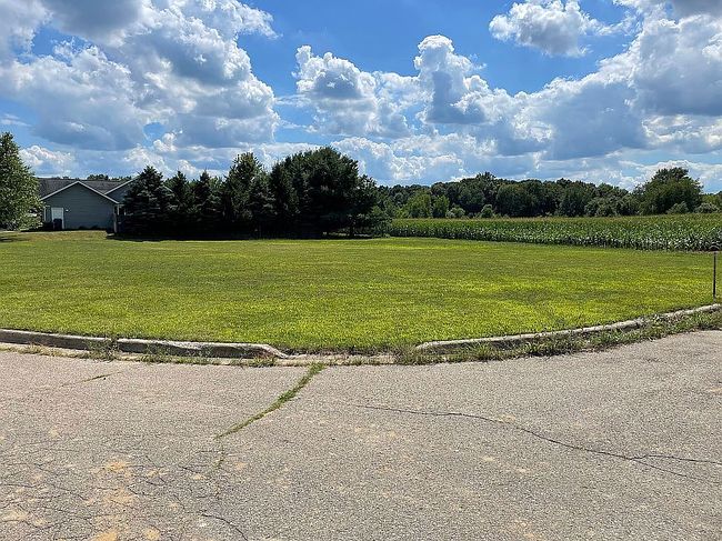 Photo of 10650 Biltmore Ln, Portage, MI