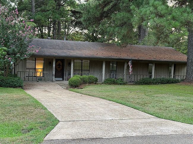 Photo of 1512 Gordon Dr