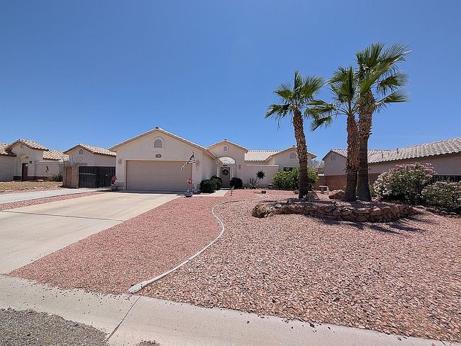 Image of 2431 Bluebird Ln
