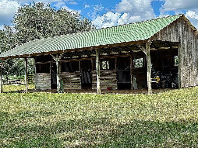 Photo of 13619 N Magnolia Ave, Citra, FL
