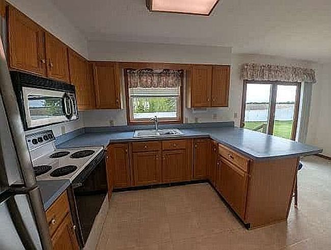 Image of 661 E Beaver Rd