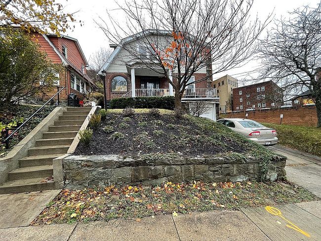 Photo of 315 Lavina Ave, Pittsburgh, PA