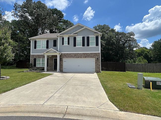 Photo of 824 Valley Cir, Leeds, AL