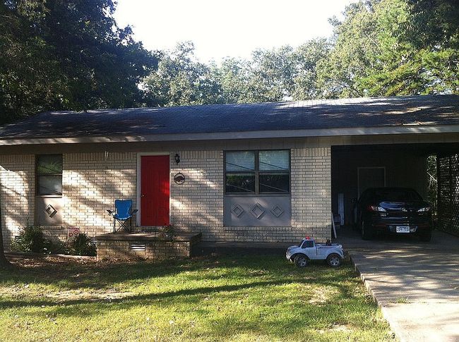 Photo of 1616 Meadowbrook Dr