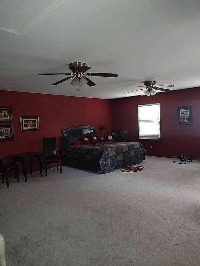 Additional photo 3 of property located at 104 Carriage Hills Dr