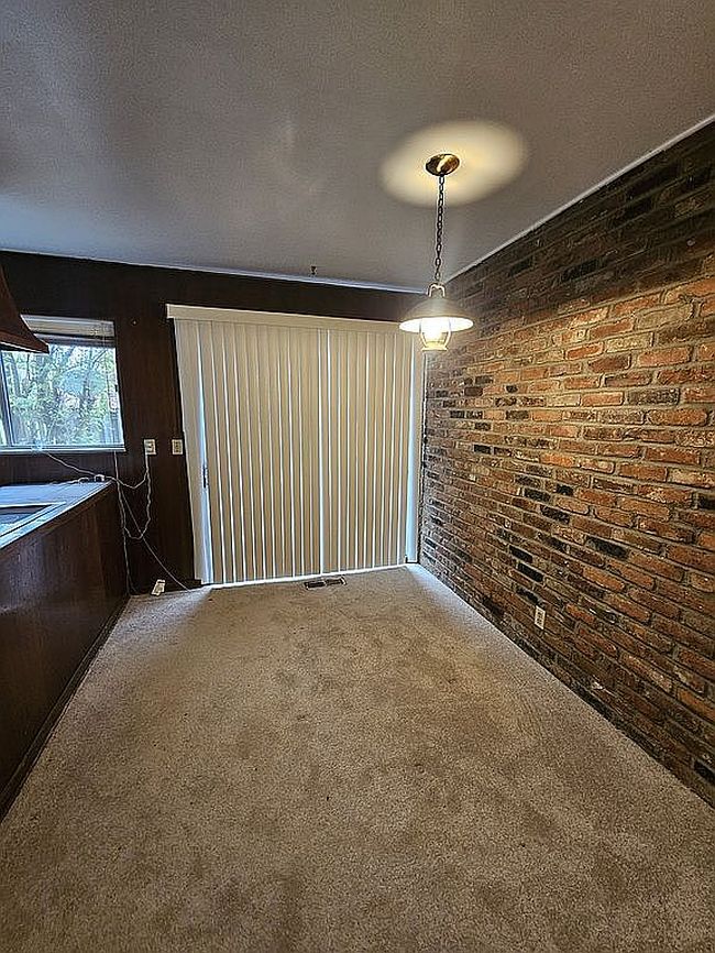 Image of 23 Trenton Sq